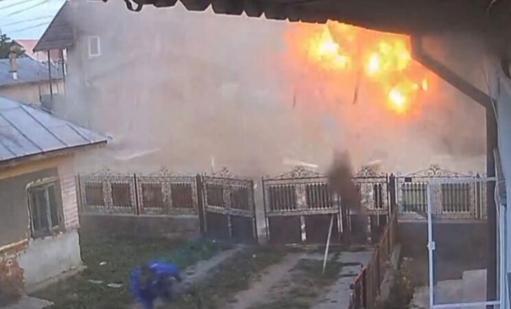 Explozie devastatoare la un magazin din comuna Mogoșani 
