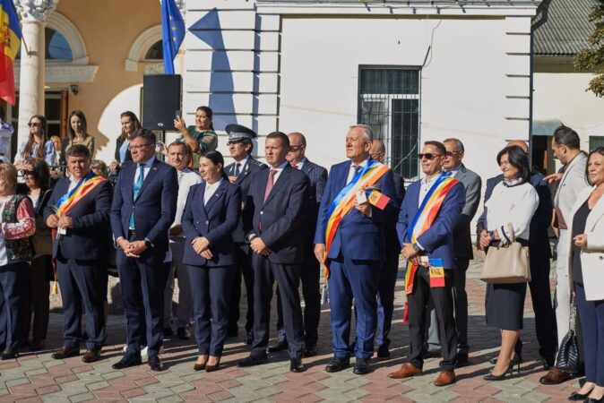  Frații de peste Prut au sărbătorit Ziua Independenței Republicii Moldova împreună cu  reprezentanții  județului Dâmbovița