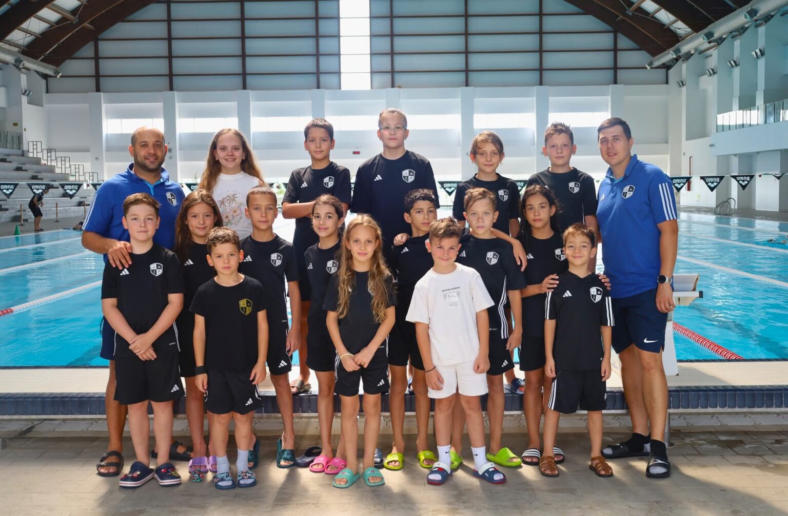  Înotătorii ACS Universitar Spiru Haret București în cantonament la Târgoviște
