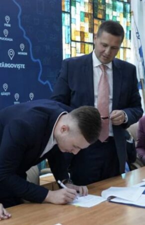 Luni, 1 septembrie, încep înscrierile pentru a cincea ediție a Internshipului Consiliului Județean Dâmbovița