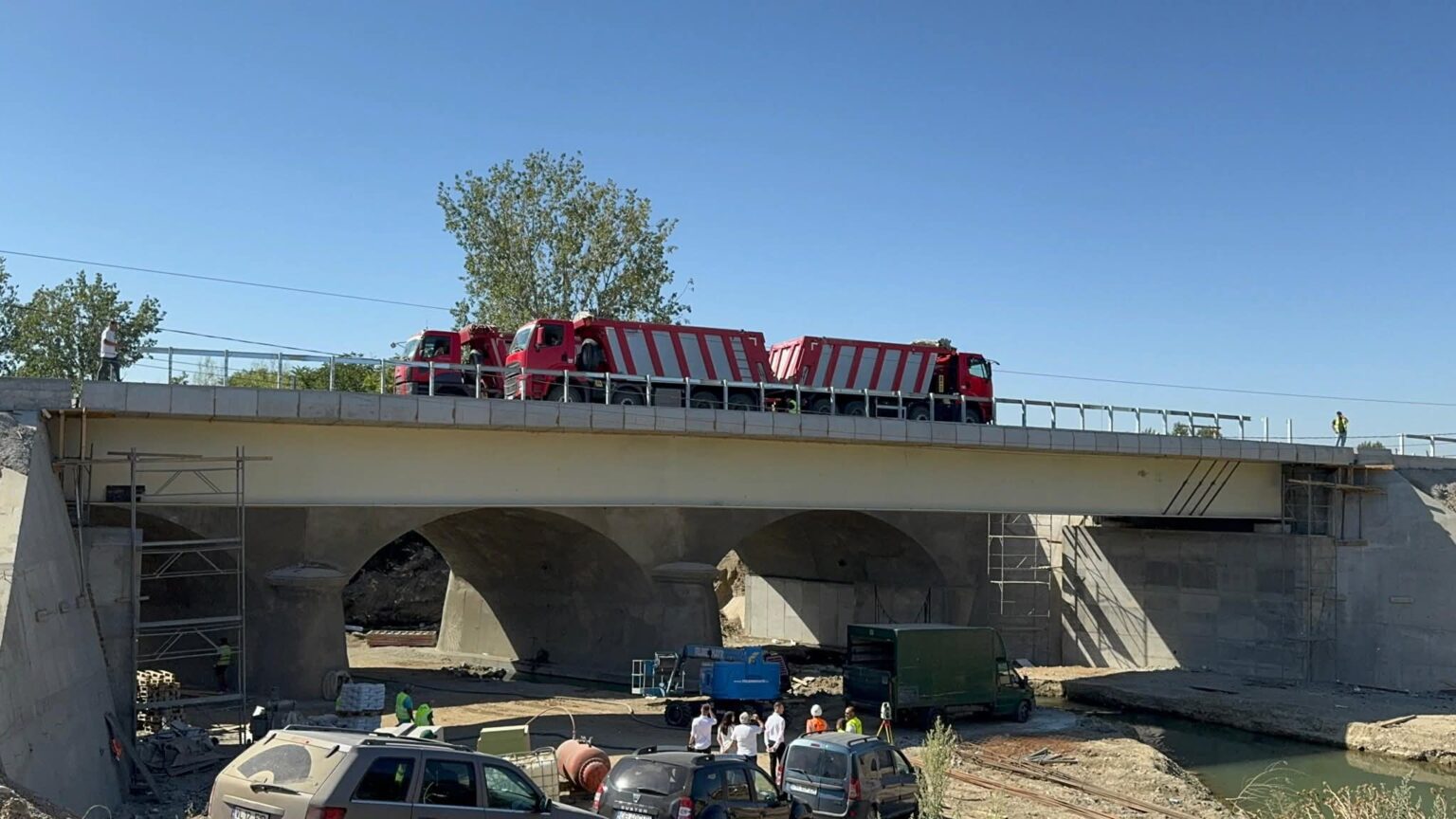 Podul de la Lungulețu, testat cu succes și gata să preia traficul pe DN7