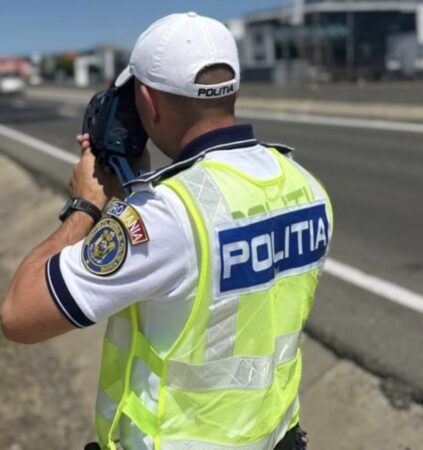 Polițiștii dâmbovițeni sunt la datorie de Sfânta Maria