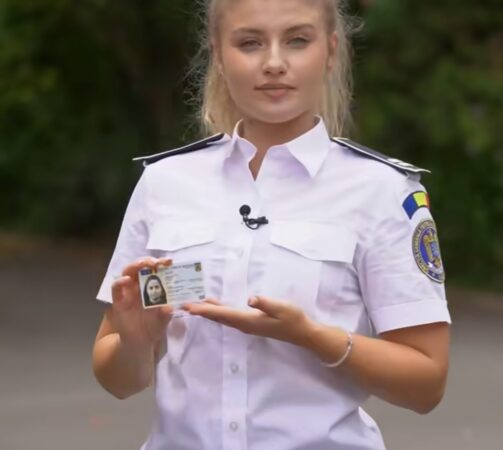 Românii pot alege între cartea de identitate electronică și cea simplă,  avantaje și diferențe