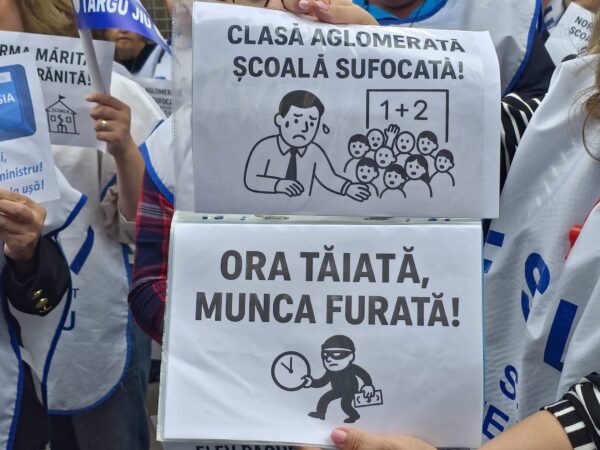 Ziua 17 de protest în fața Ministerului Educației,  profesorii nu cedează!
