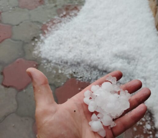 Astăzi, ploi, furtuni violente și grindină în județul Dâmbovița