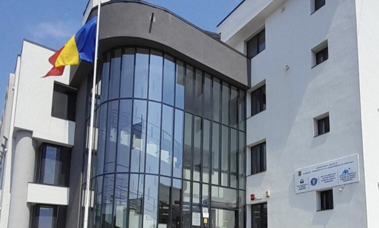 AJOFM Dâmbovița: Peste 2.500 de persoane angajate în primele 8 luni ale anului 2025