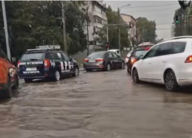 Alertă meteo: Ploi, răcire și vânt puternic  din noaptea de 16 spre 17 septembrie 
