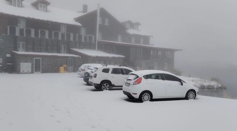  Atenție, dâmbovițeni: Pe Transfăgărășan se circulă deja în condiții de iarnă!