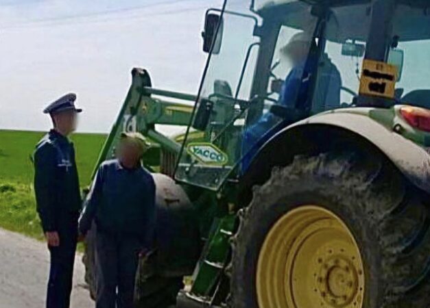 Bărbat prins beat la volan în Ghergani: Tractor neînmatriculat și remorcă neînregistrată Bărbat prins beat la volan în Ghergani: Tractor neînmatriculat și remorcă neînregistrată