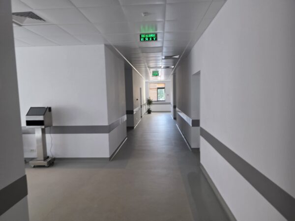 CJ Dâmbovița face investiții majore la Spitalul Județean Târgoviște: Secția de Recuperare și Blocul Alimentar, modernizate