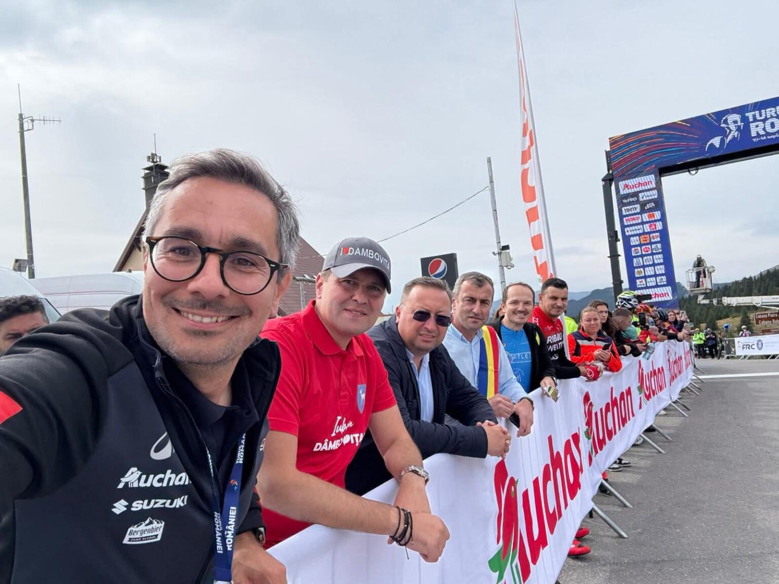 Dâmbovița, în centrul Turului României: Drumurile județului au răsunat de aplauze și emoții