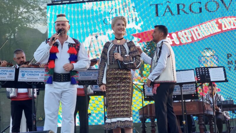 Municipiul Târgoviște în straie de sărbătoare: Folclor, emoție și magie pe lacul Chindia