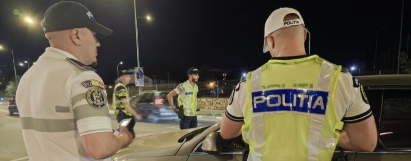 Polițiștii dâmbovițeni în acțiune: Peste 260 de sancțiuni aplicate și 20 de permise reținute într-o singură zi