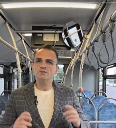 Primăria Târgoviște oferă transport gratuit pentru toți elevii municipiului