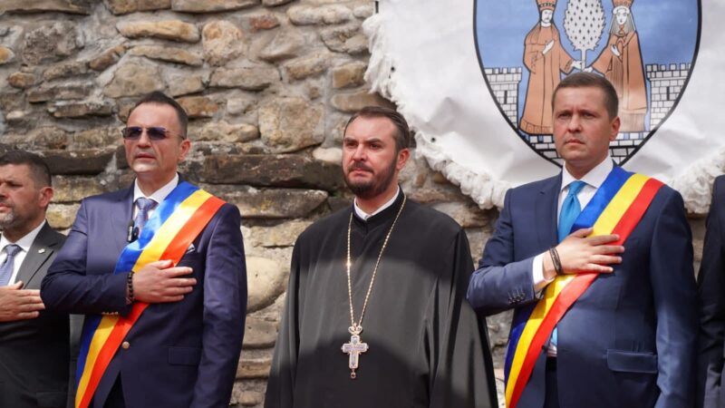 Ședință festivă la Curtea Domnească: Mesaje de unitate și dezvoltare pentru municipiul Târgoviște