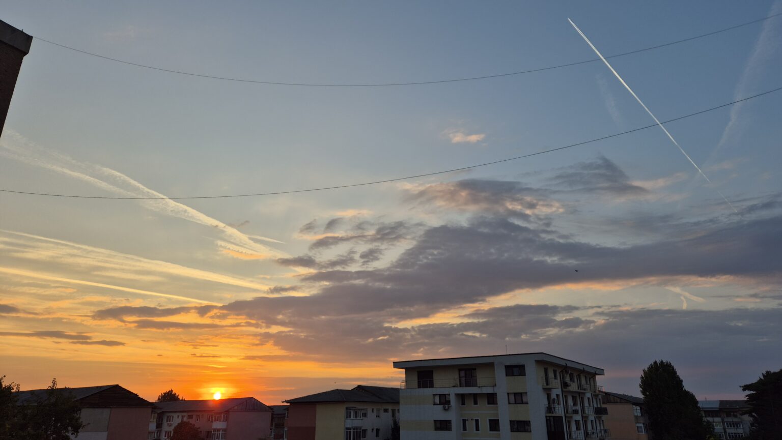 Vreme  înnorată în Dâmbovița, astăzi, 10 septembrie: Temperaturile urcă până la 27 de grade