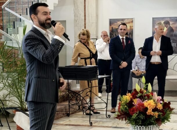 Primăria Târgoviște a sărbătorit cuplurile de aur  la Zilele Cetății