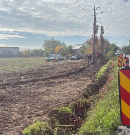 Au început lucrările pentru sensul giratoriu de la Gulia, comuna Tărtășești Au început lucrările pentru sensul giratoriu de la Gulia, comuna Tărtășești