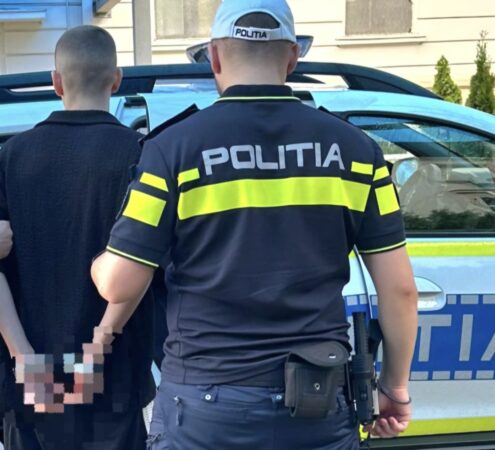 Bărbat reținut după ce a furat de două ori același câine dintr-o curte din Târgoviște  Bărbat reținut după ce a furat de două ori același câine dintr-o curte din Târgoviște