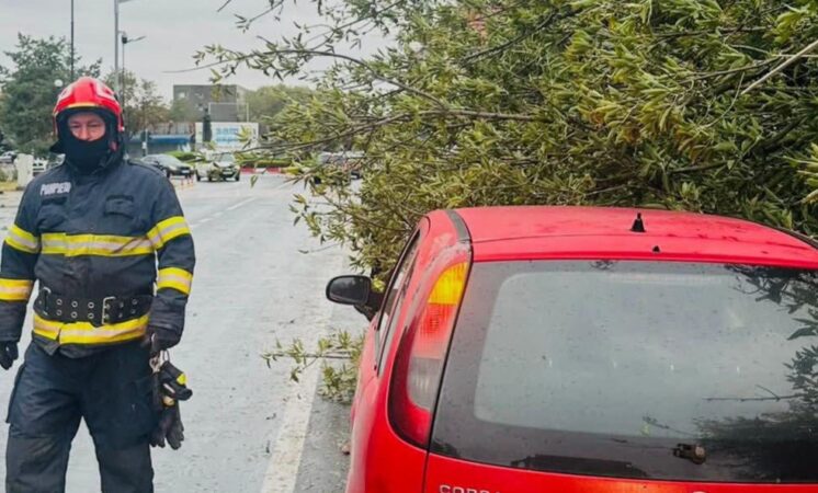 Autorităţile din Dâmboviţa, în alertă — COD PORTOCALIU meteorologic şi hidrologic: Ploi torenţiale şi risc de viituri locale