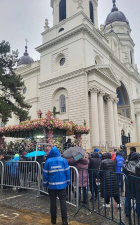Credință și tradiție: A început pelerinajul la Sfânta Cuvioasă Parascheva