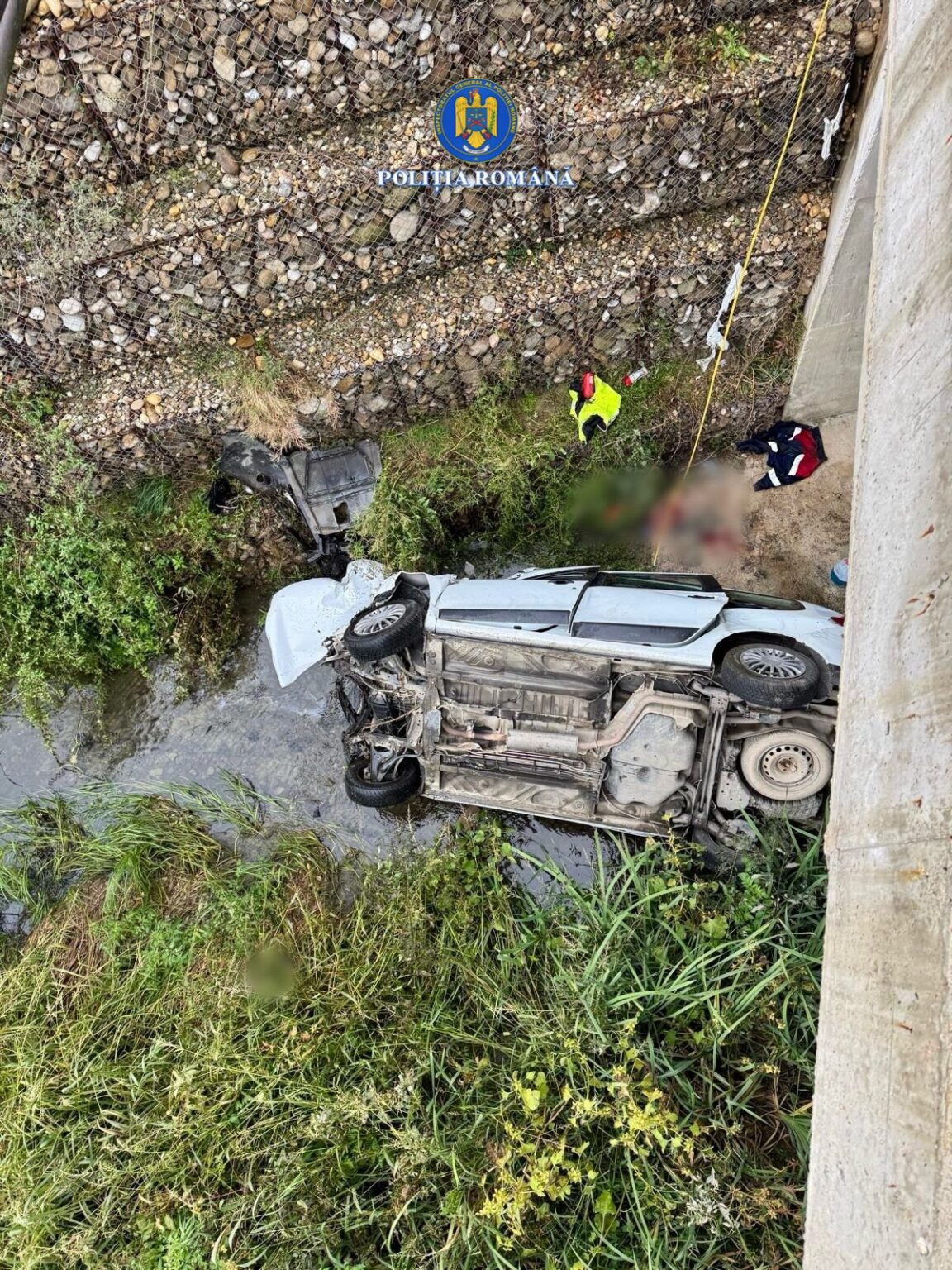 La un pas de moarte! Accident rutier grav în afara localității Gura Ocniței