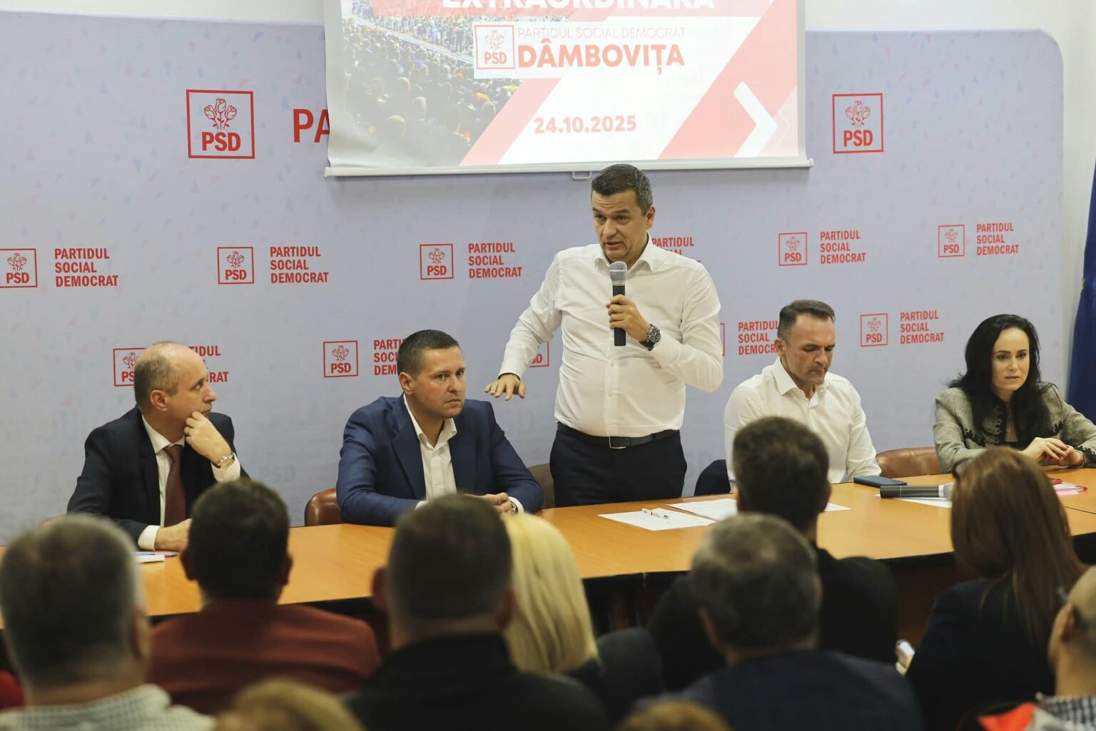 PSD Dâmbovița se mobilizează pentru Congresul Național: Unitate, responsabilitate și priorități clare pentru România PSD Dâmbovița se mobilizează pentru Congresul Național: Unitate, responsabilitate și priorități clare pentru România