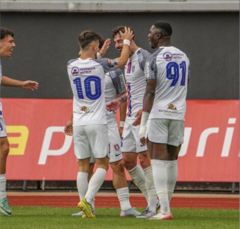 Recital ofensiv: Chindia Târgoviște a zdrobit FC Bacău cu 4-0