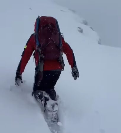 Salvare contracronometru pe Platoul Bucegi: Doi turiști salvați de echipele Salvamont Dâmbovița și Prahova 