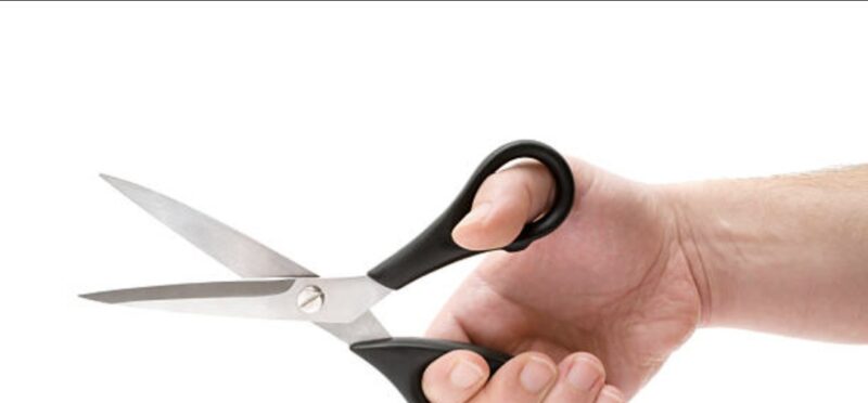 „Vedea-l-aș primar!” – expresia devenită „sudalmă” între edili la adresa premierului Ilie Bolojan