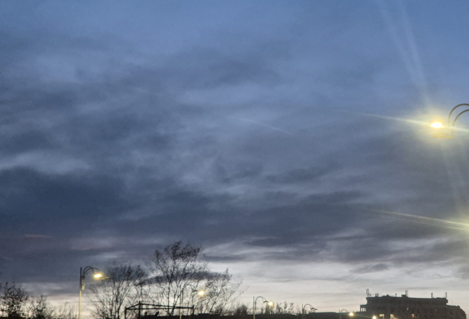 Alertă de gradul zero în Dâmbovița din cauza ciclonului ADEL: Ploi, lapoviță și vânt puternic până pe 30 noiembrie, ISU Dâmbovița avertizează populația Alertă de gradul zero în Dâmbovița din cauza ciclonului ADEL: Ploi, lapoviță și vânt puternic până pe 30 noiembrie, ISU Dâmbovița avertizează populația