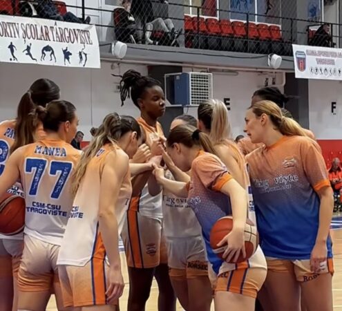 Spectacol pe terenul de baschet: CSM Târgoviște a învins CS „U” Cluj-Napoca cu 87