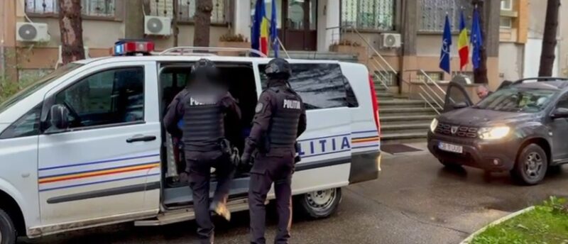 HOȚ CU 14 SPARGERI, PRINS ȘI ARESTAT LA TÂRGOVIȘTE
