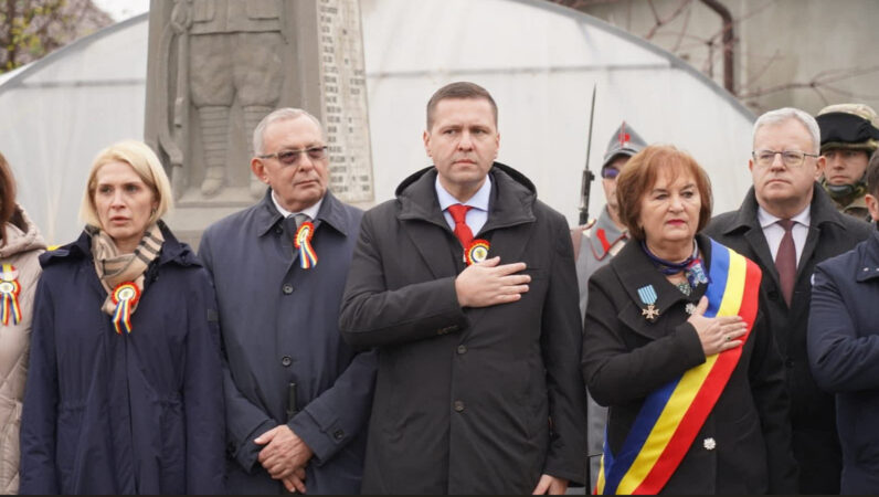 Nucet: 100 de ani de la inaugurarea Monumentului Eroilor, marcați cu respect și recunoștință