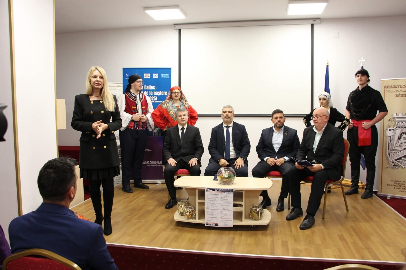 O zi plină de cultură și amintiri la Biblioteca Județeană "I.H. Rădulescu" Dâmbovița 