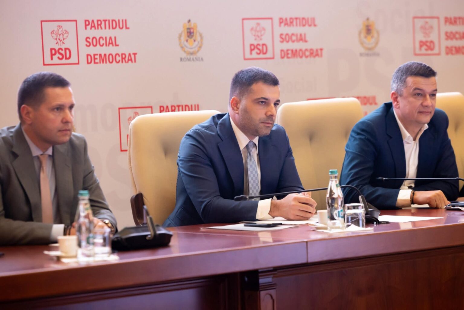 PSD, atac ferm la adresa lui Bolojan: Ajunge! România nu mai poate suporta politici fiscale ratate PSD, atac ferm la adresa lui Bolojan: Ajunge! România nu mai poate suporta politici fiscale ratate