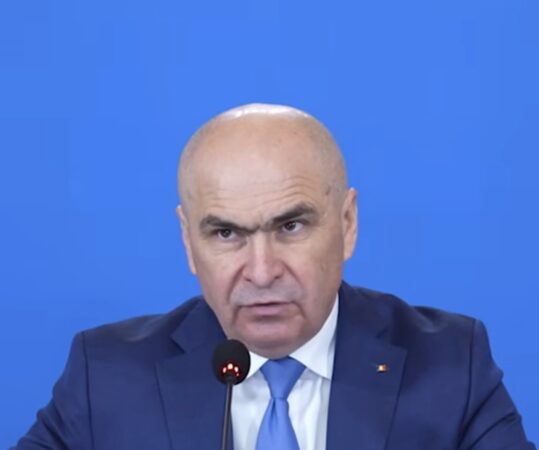 Premierul Ilie Bolojan nu se prezintă în Parlament pentru clarificări privind relația cu SUA