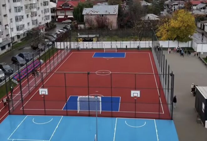 Școala Gimnazială "Radu cel Mare" din Târgoviște, transformată complet după modernizare, curte modernă și bază sportivă nouă