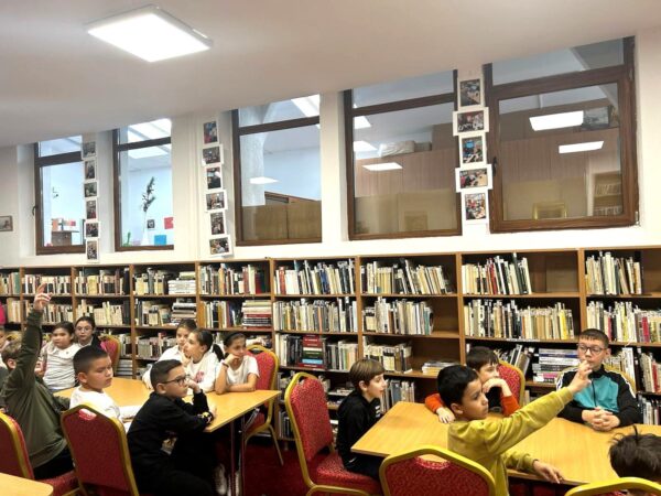 „Școala Altfel” la Biblioteca Județeană Dâmbovița