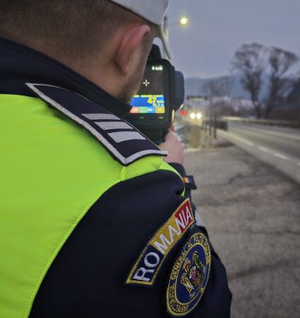 Sezonul rece cu ploi, burniță începe în Dâmbovița, polițiștii recomandă șoferilor să circule cu prudență! Sezonul rece cu ploi, burniță începe în Dâmbovița, polițiștii recomandă șoferilor să circule cu prudență!