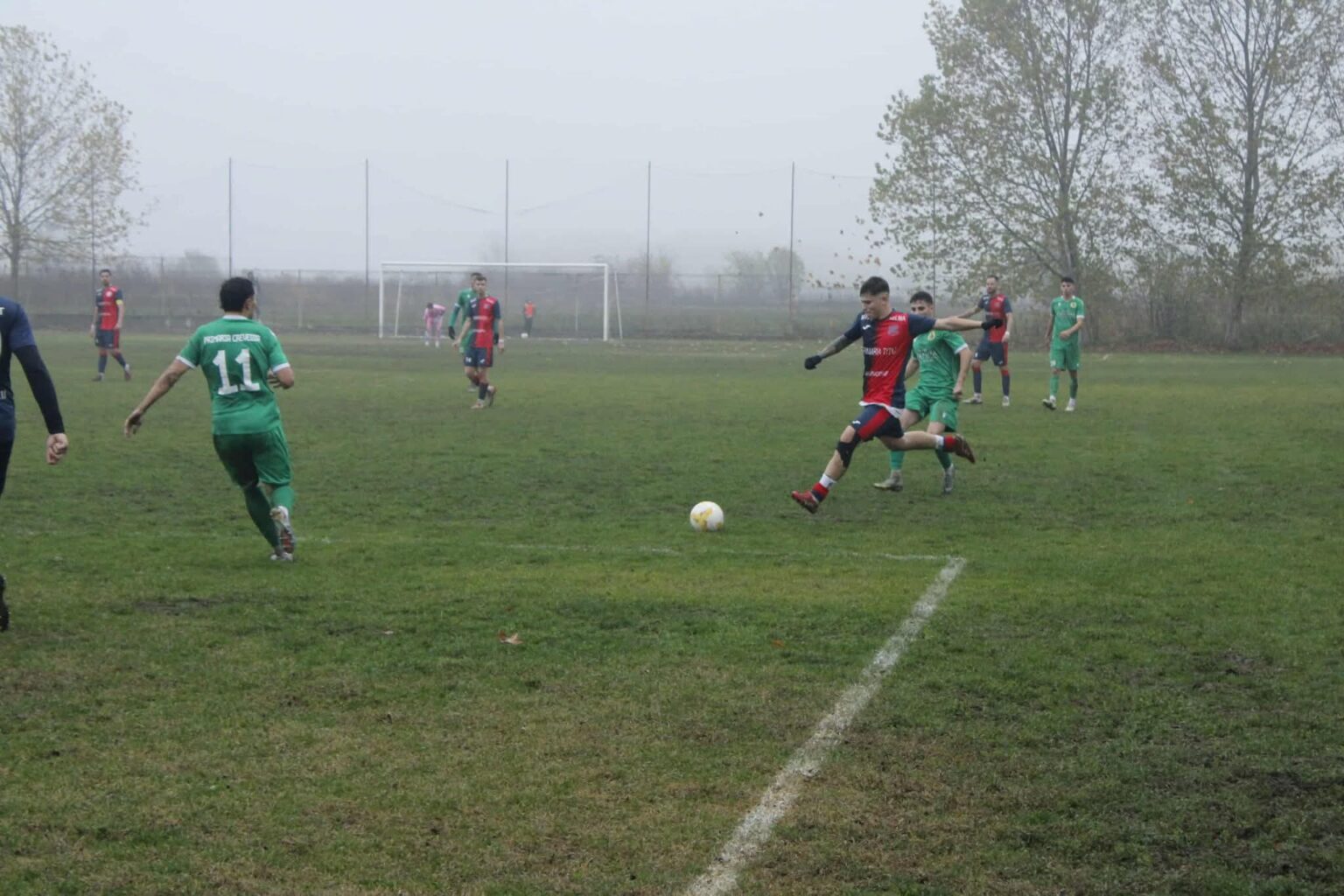 Urban Titu a câștigat la limită cu Voința Crevedia și continuă parcursul excelent în campionat Urban Titu a câștigat la limită cu Voința Crevedia și continuă parcursul excelent în campionat