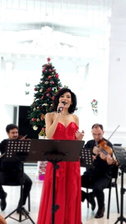 „Cantus Natalis” a adus magia Crăciunului la Muzeul de Istorie din Târgoviște „Cantus Natalis” a adus magia Crăciunului la Muzeul de Istorie din Târgoviște