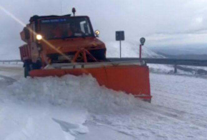 Domnilor primari, treziți-vă! Iarna bate la ușă 