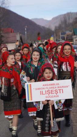 Festivalul Colindelor la Moroeni: O sărbătoare de neuitat a tradițiilor românești