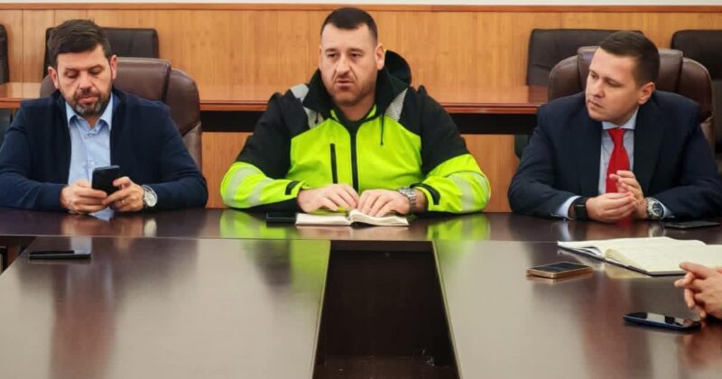 Furnizarea apei potabile a fost reluată în Moreni, CJSU Dâmbovița ridică restricțiile Furnizarea apei potabile a fost reluată în Moreni, CJSU Dâmbovița ridică restricțiile