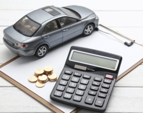 Primăriile cer informații despre autoturisme pentru a aplica noile taxe