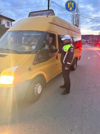 Razie pentru prevenirea absenteismului școlar  și siguranța transportului școlar 
