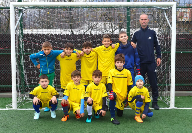 1055 de vize anuale acordate cluburilor de juniori din Dâmbovița 1055 de vize anuale acordate cluburilor de juniori din Dâmbovița