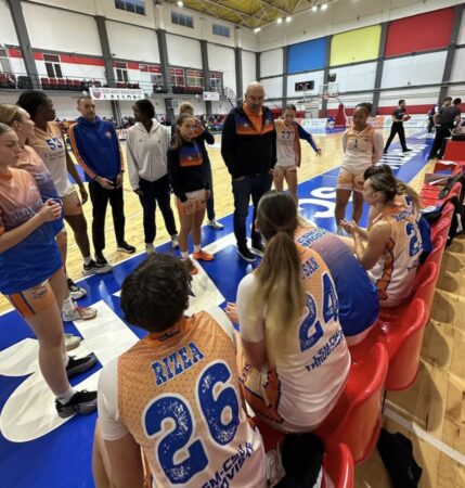 CSM CSU Târgoviște a pierdut pe teren propriu în fața Rapid București, 50-74 