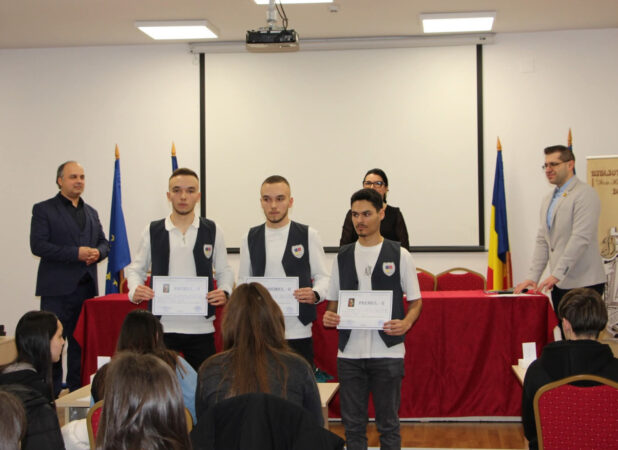 Concurs județean dedicat Unirii de la 1859, elevii dâmbovițeni și-au demonstrat pasiunea pentru istorie